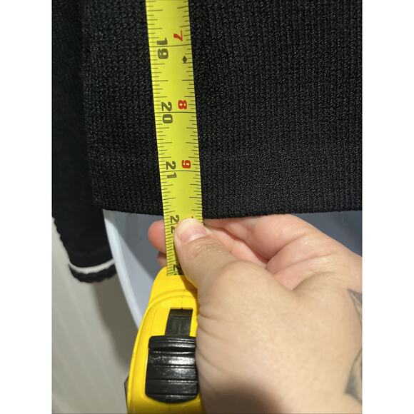 Vtg St John Santana Knit Black Jacket White Piping Crochet Hem Buttons Sz 2 - Picture 10 of 12